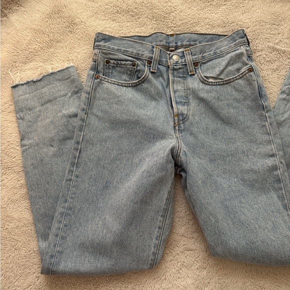 Levis wedgie jeans - Picture 2 of 3